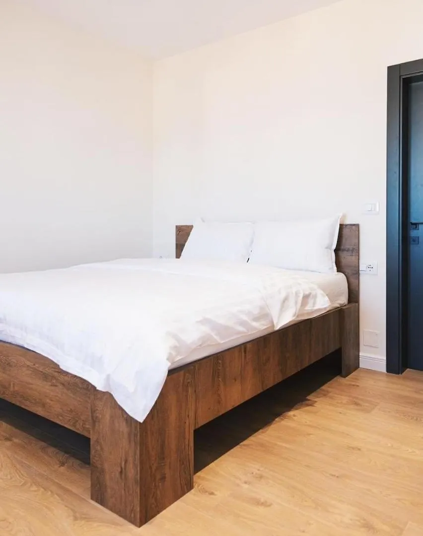 Che Apartments Tirana